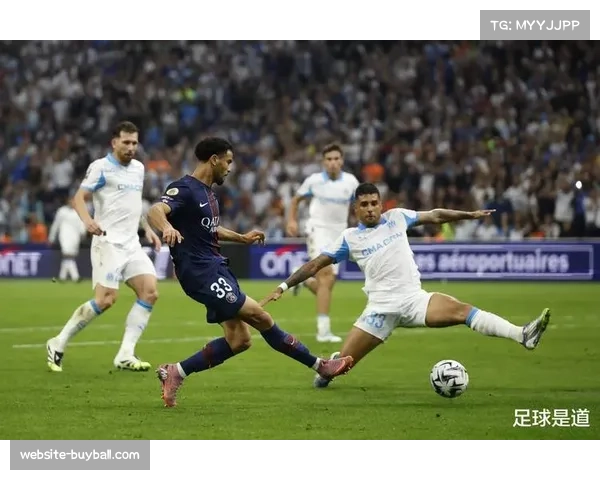 朗斯与马赛同积25分，本赛季表现成为最大黑马