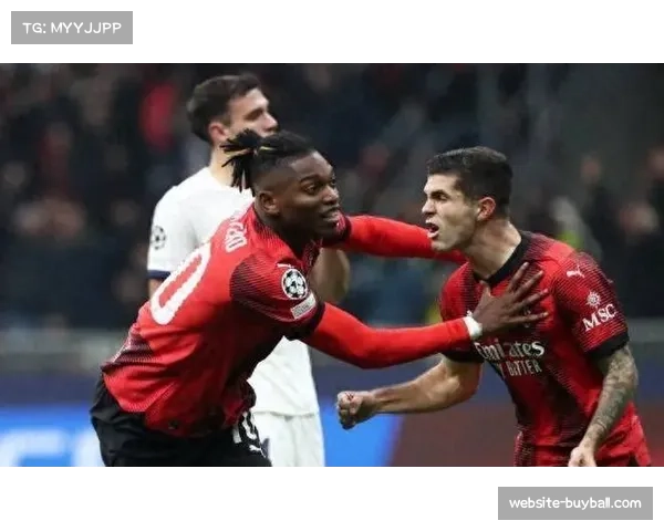 莱奥与普利西奇边路冲击力 红黑军团依赖个人突破创造